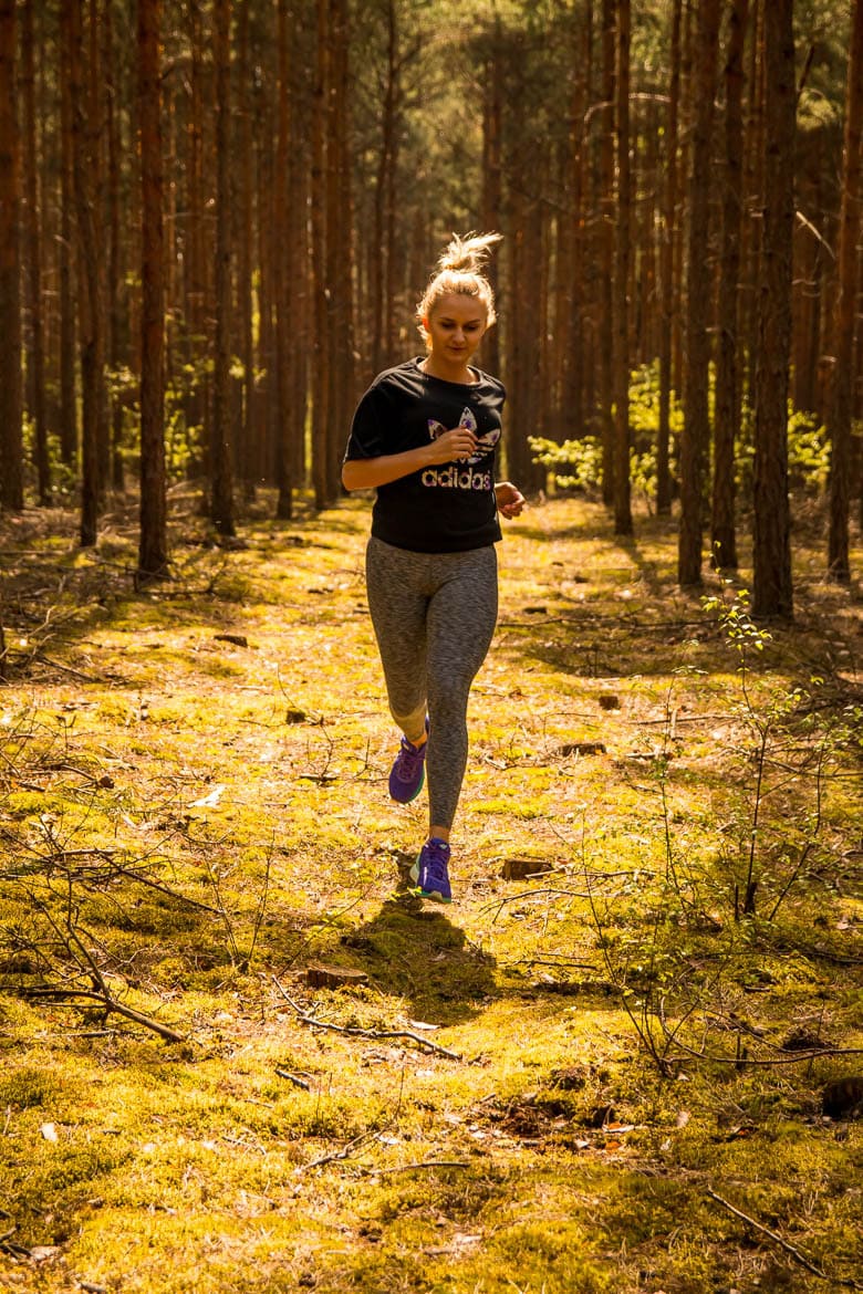 bieganie po lesie